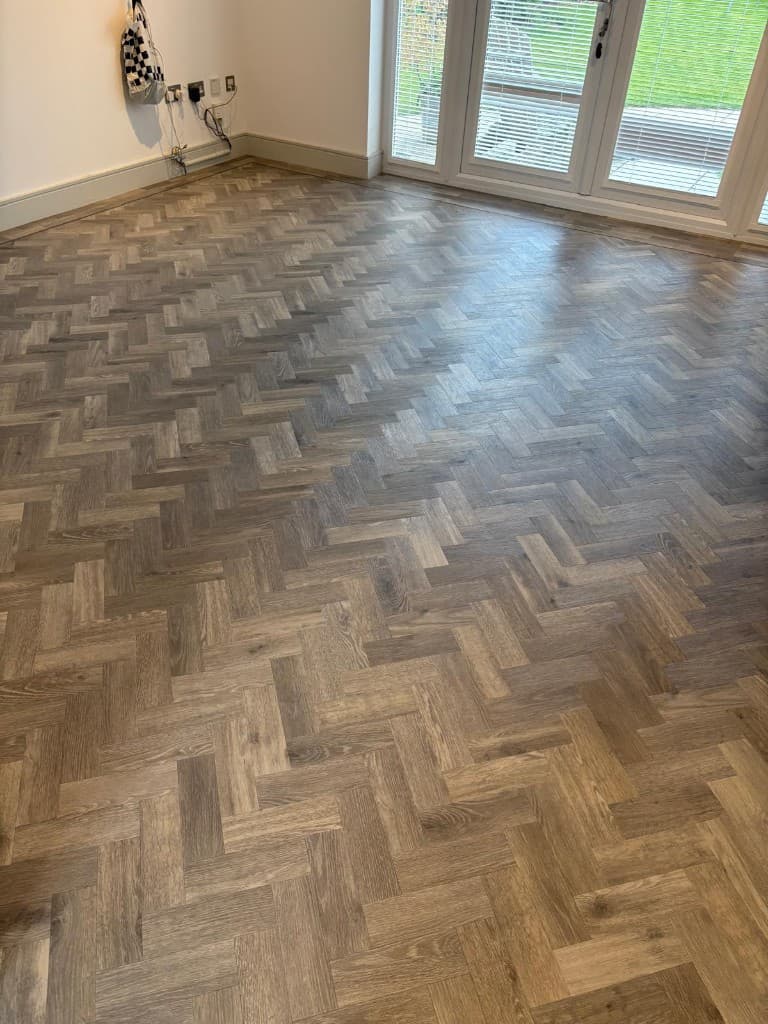 Commercial contract vinyl flooring installation — Parfait Flooring, Glasgow