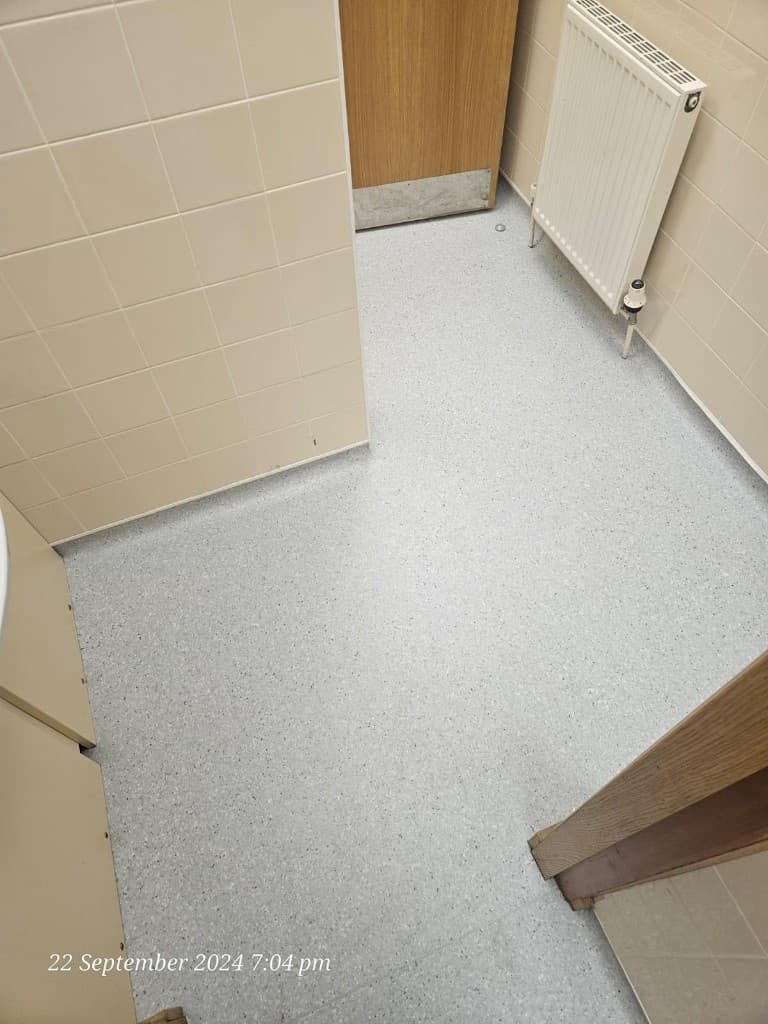 Commercial contract vinyl flooring installation — Parfait Flooring, Glasgow