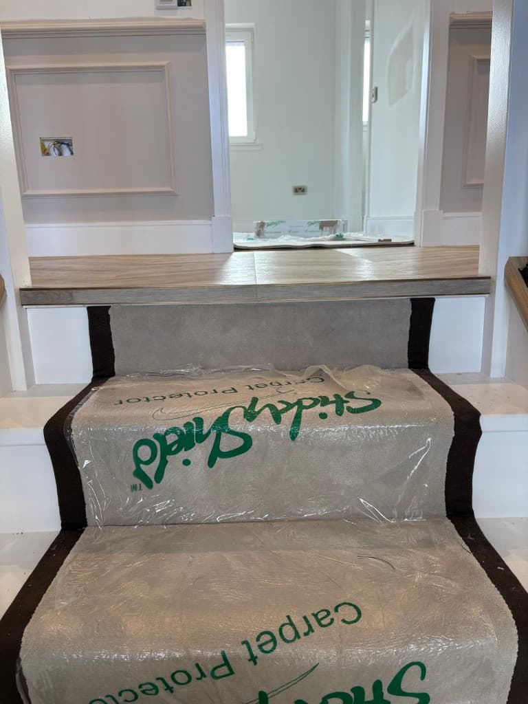 Curved cuts, stair scribes and precision corner detailing — Parfait Flooring, Glasgow