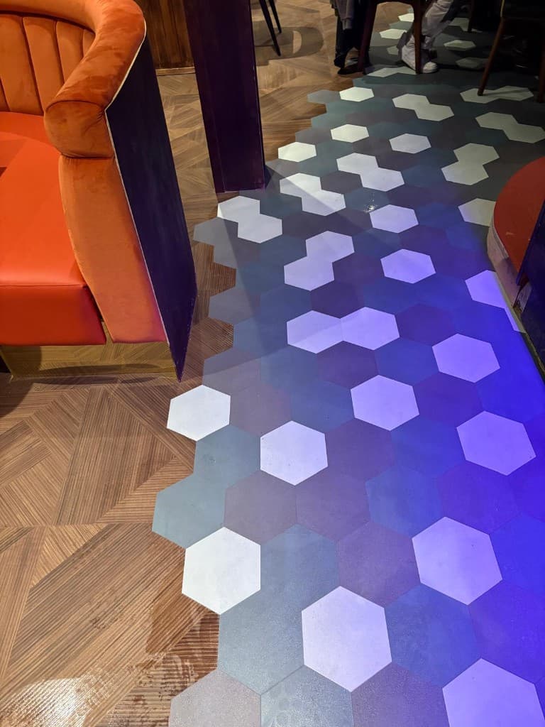Commercial contract vinyl flooring installation — Parfait Flooring, Glasgow